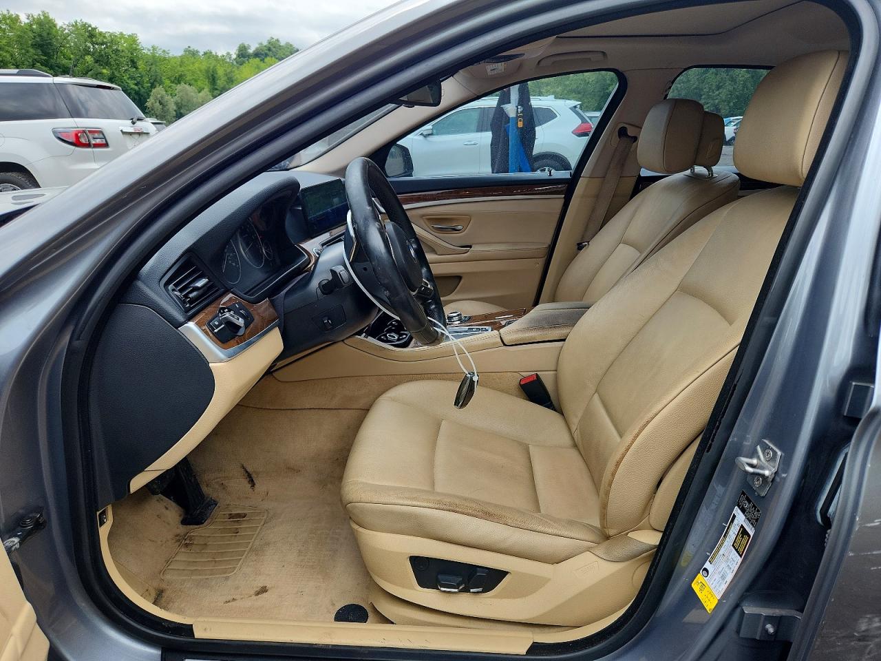 2011 BMW 5 SERIES