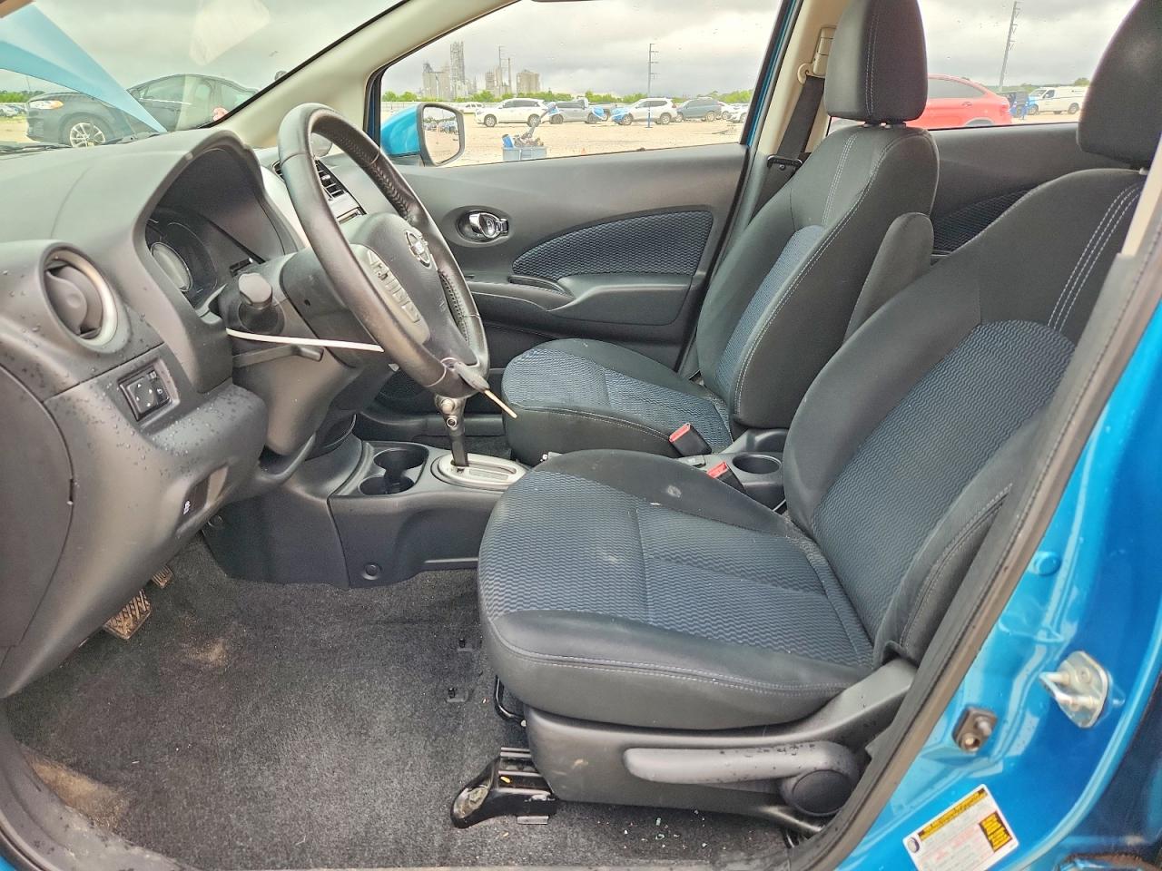 2015 NISSAN VERSA
