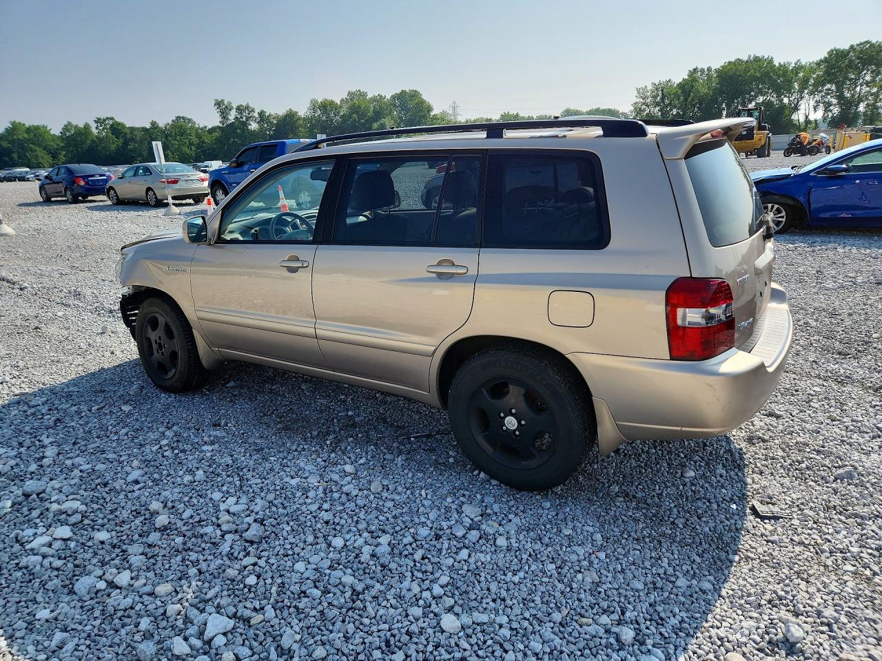 2004 TOYOTA HIGHLANDER