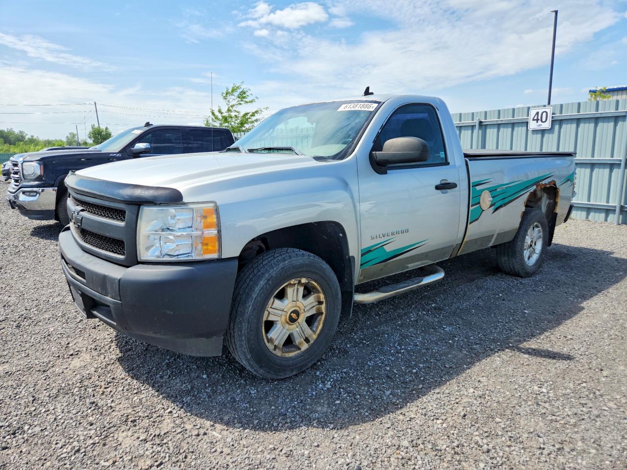 2011 CHEVROLET SILVERADO