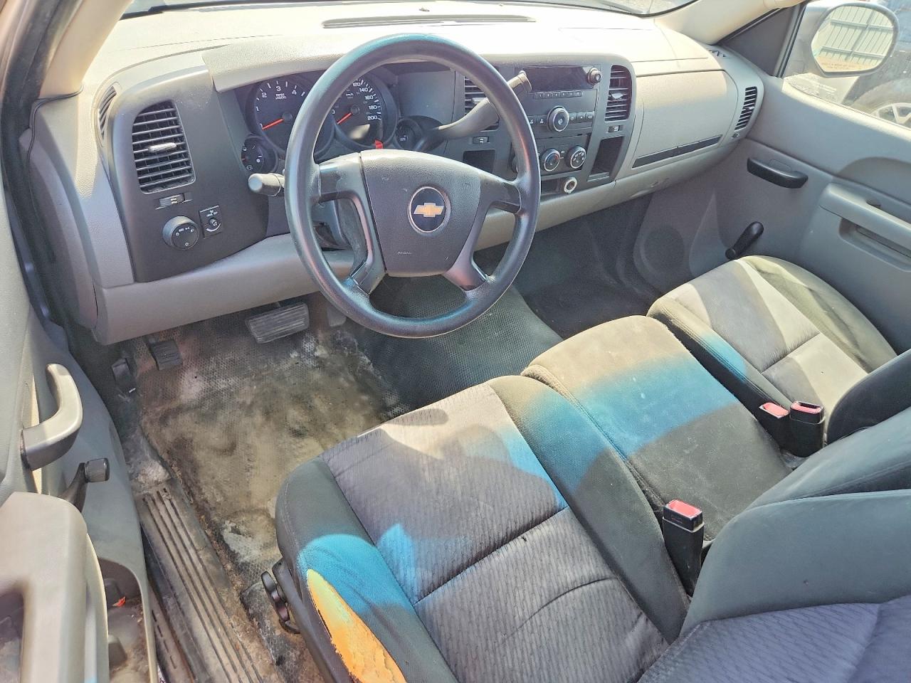 2011 CHEVROLET SILVERADO