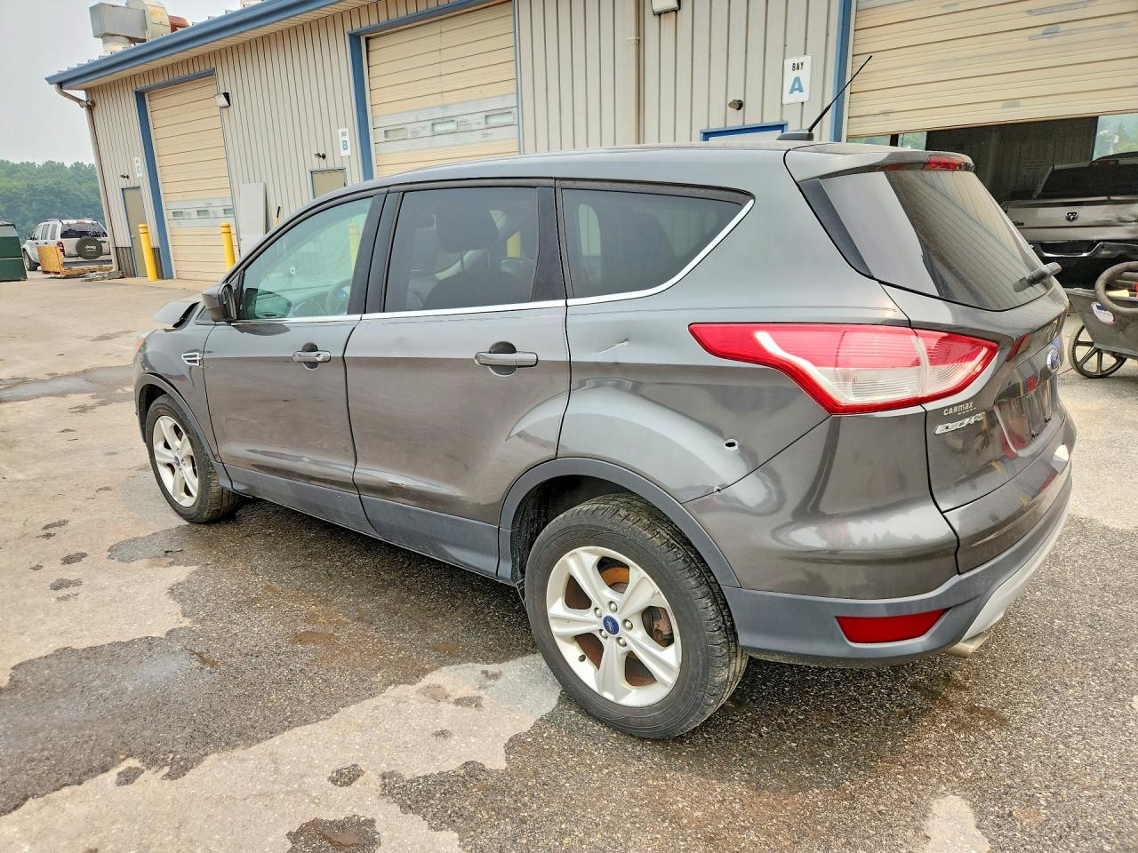 2016 FORD ESCAPE