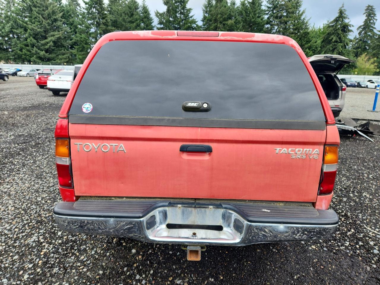2000 TOYOTA TACOMA