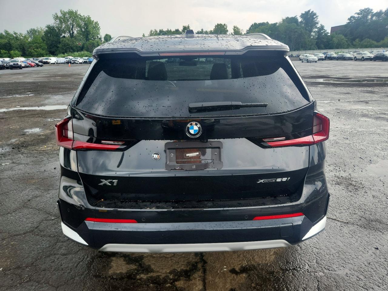 2023 BMW X1