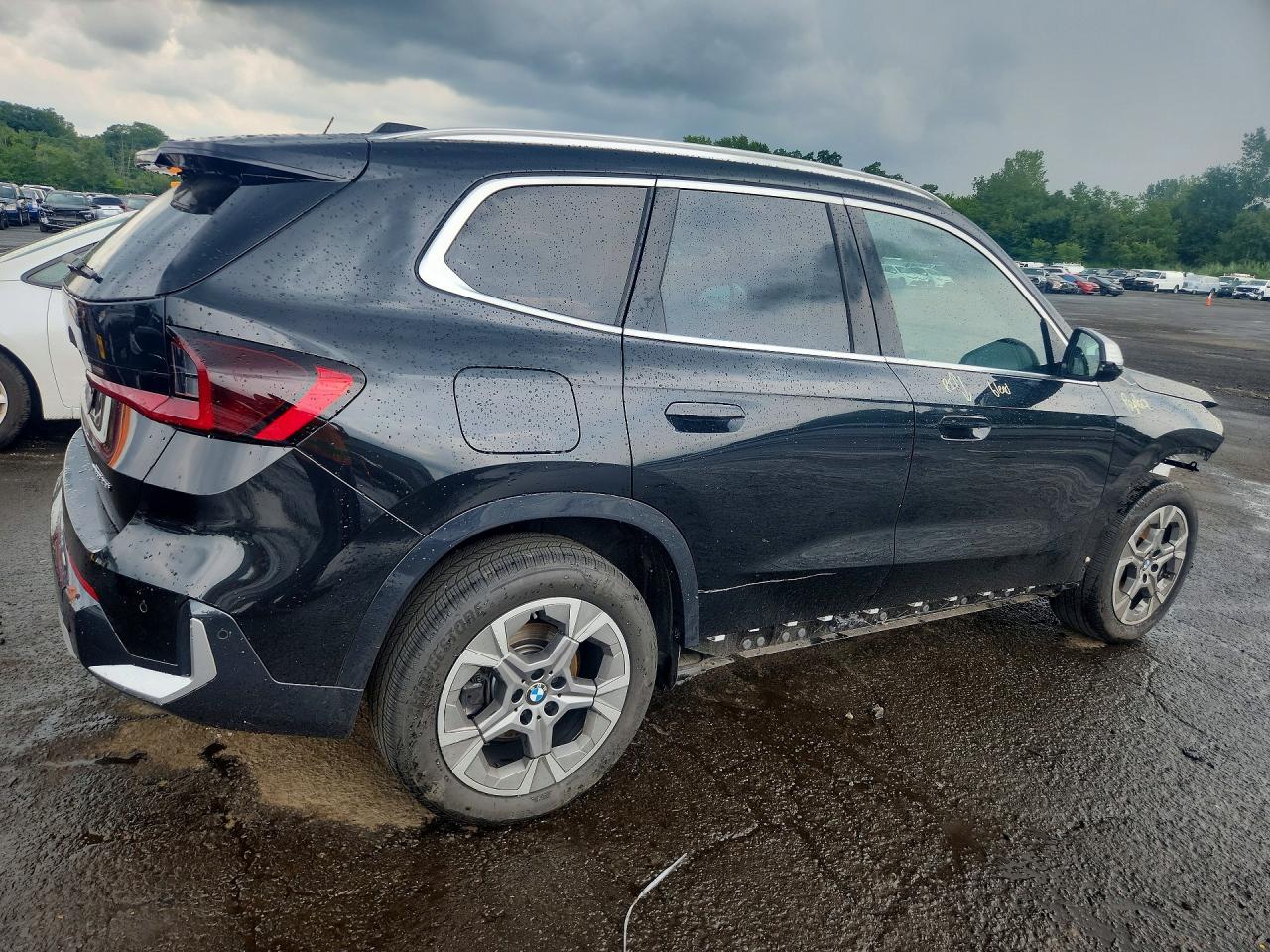 2023 BMW X1
