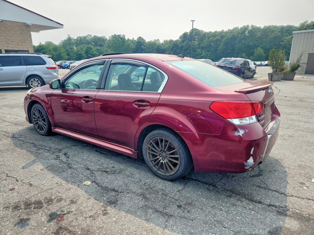 2011 SUBARU LEGACY