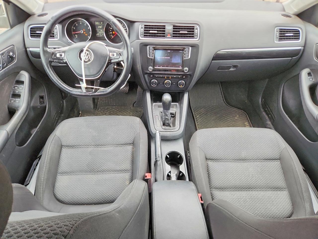 2016 VOLKSWAGEN JETTA