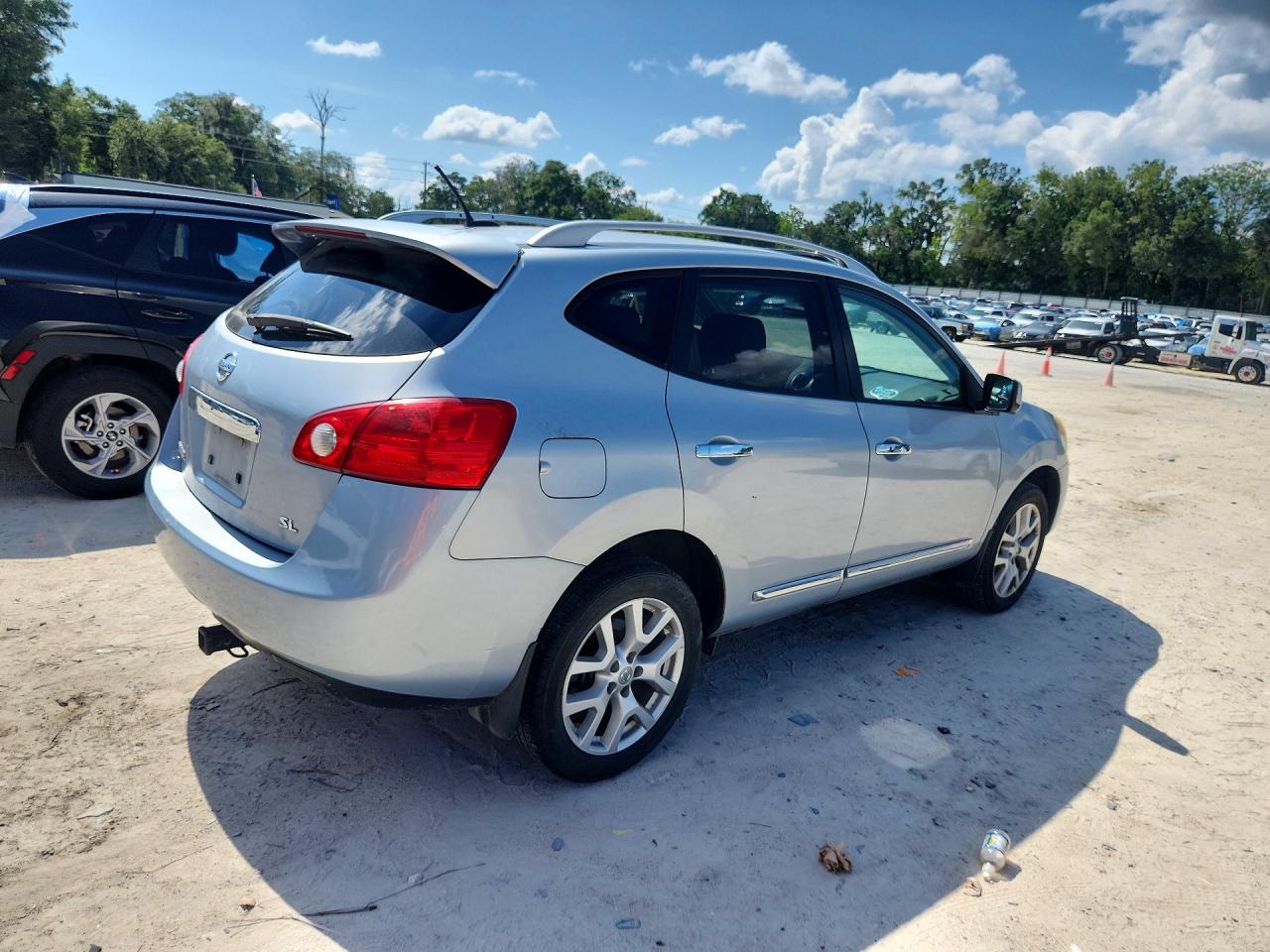 2013 NISSAN ROGUE
