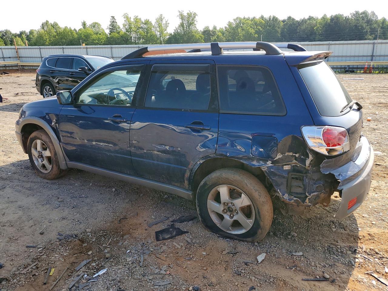2003 MITSUBISHI OUTLANDER