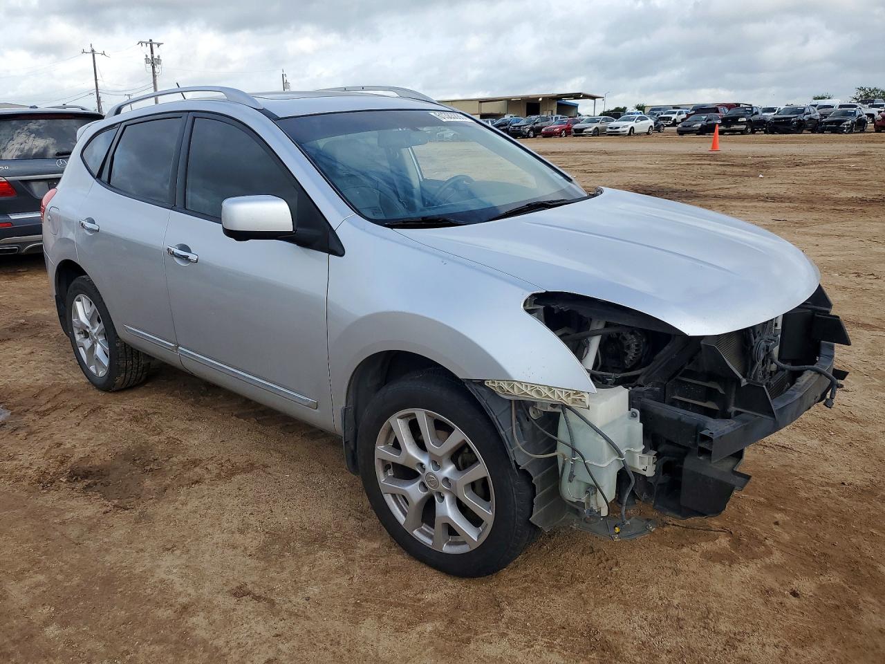 2013 NISSAN ROGUE