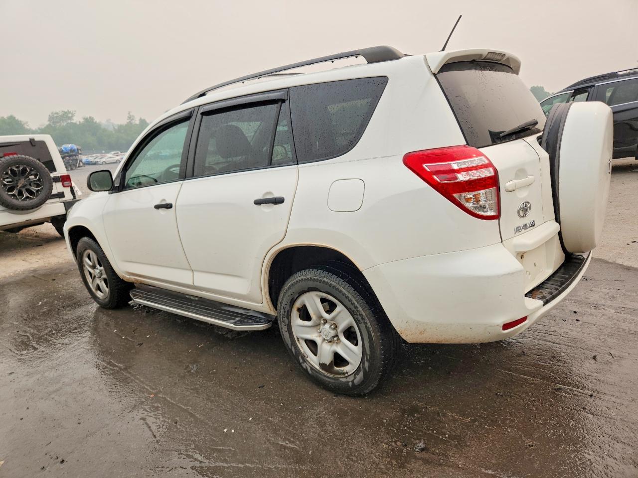 2011 TOYOTA RAV4