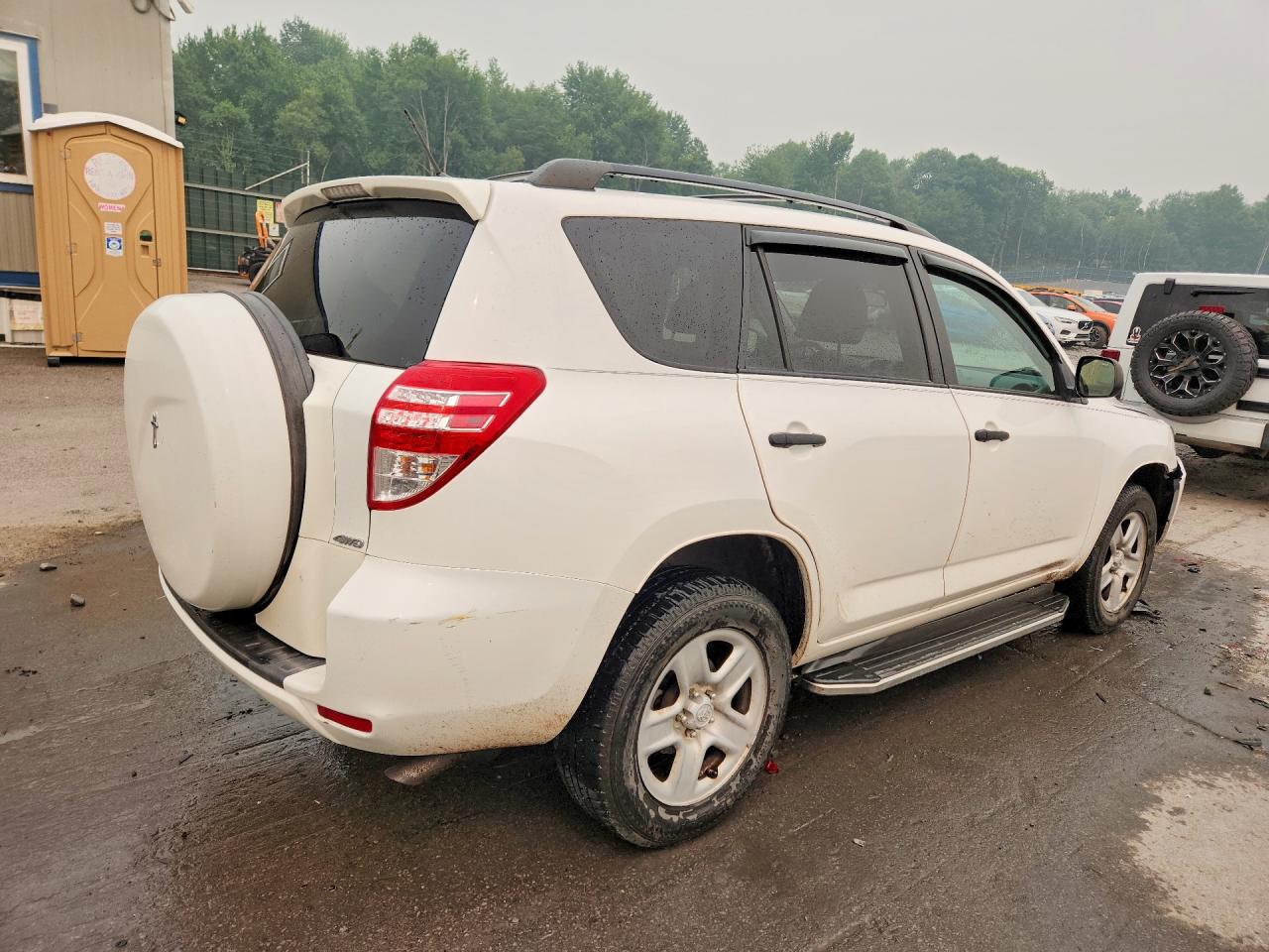 2011 TOYOTA RAV4
