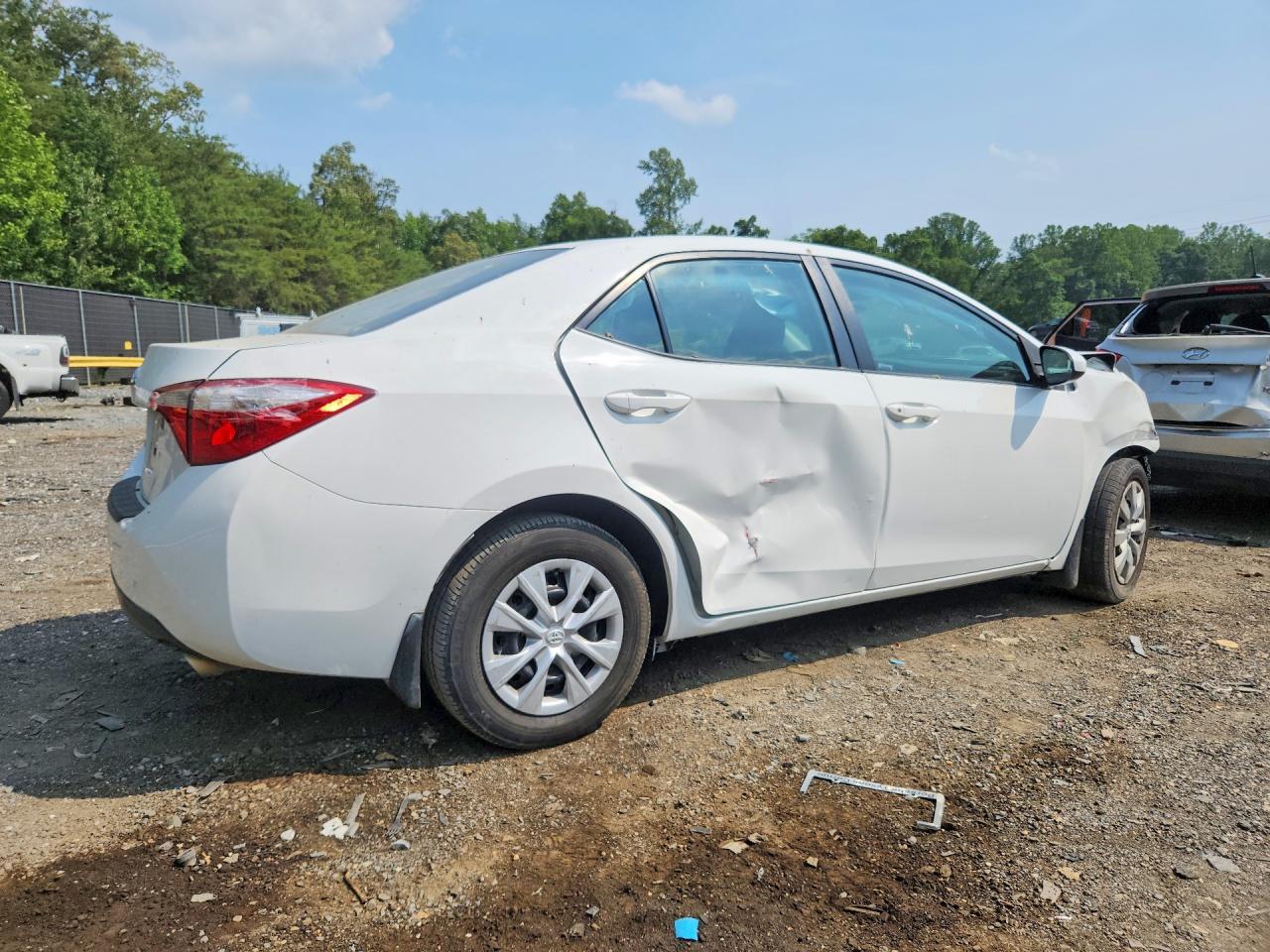 2016 TOYOTA COROLLA