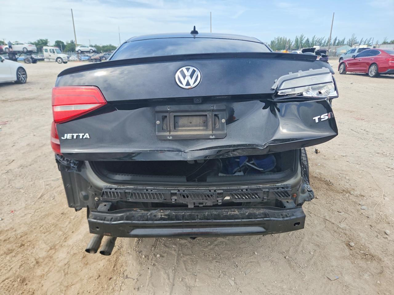 2015 VOLKSWAGEN JETTA