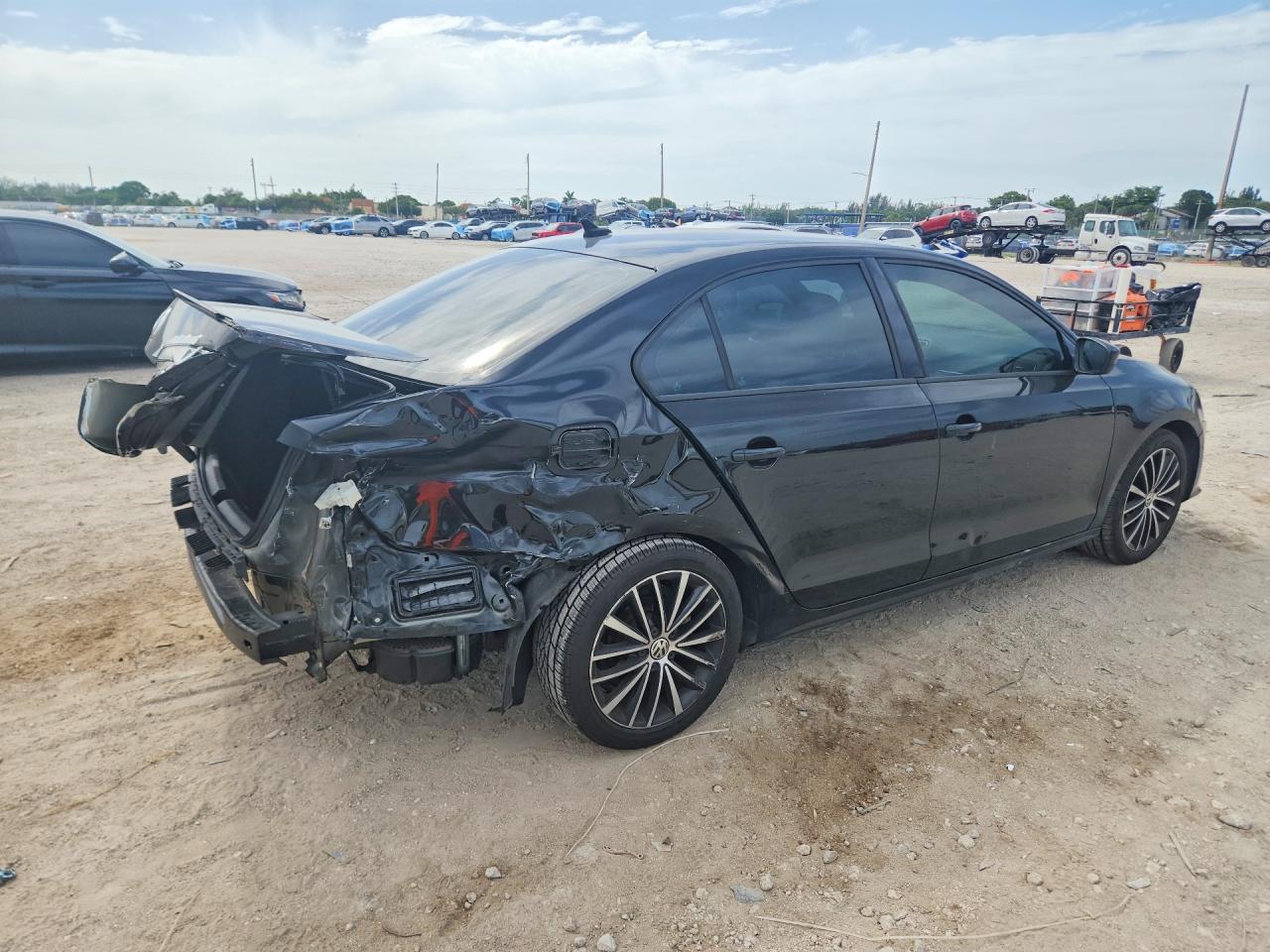 2015 VOLKSWAGEN JETTA