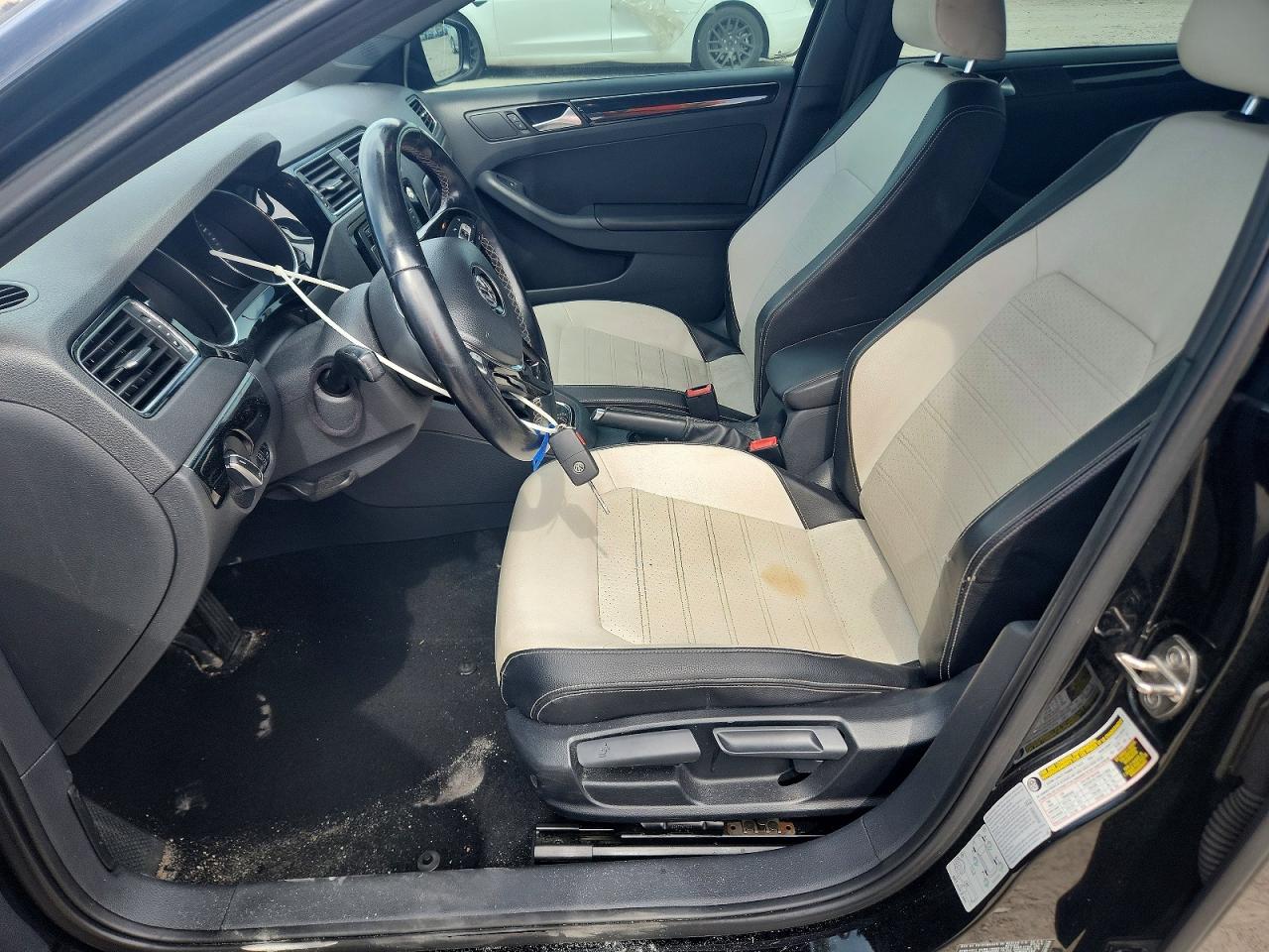 2015 VOLKSWAGEN JETTA