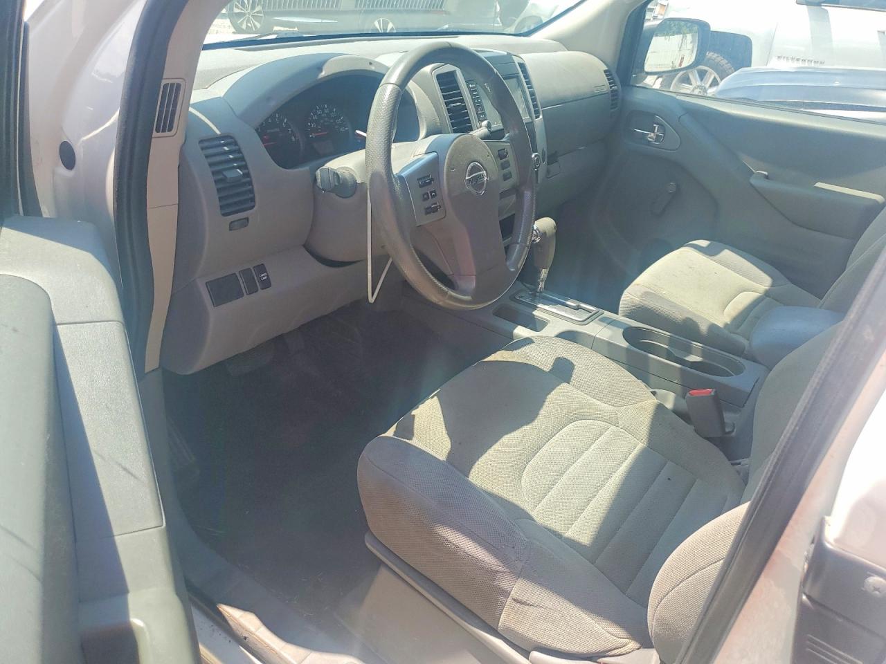 2019 NISSAN FRONTIER
