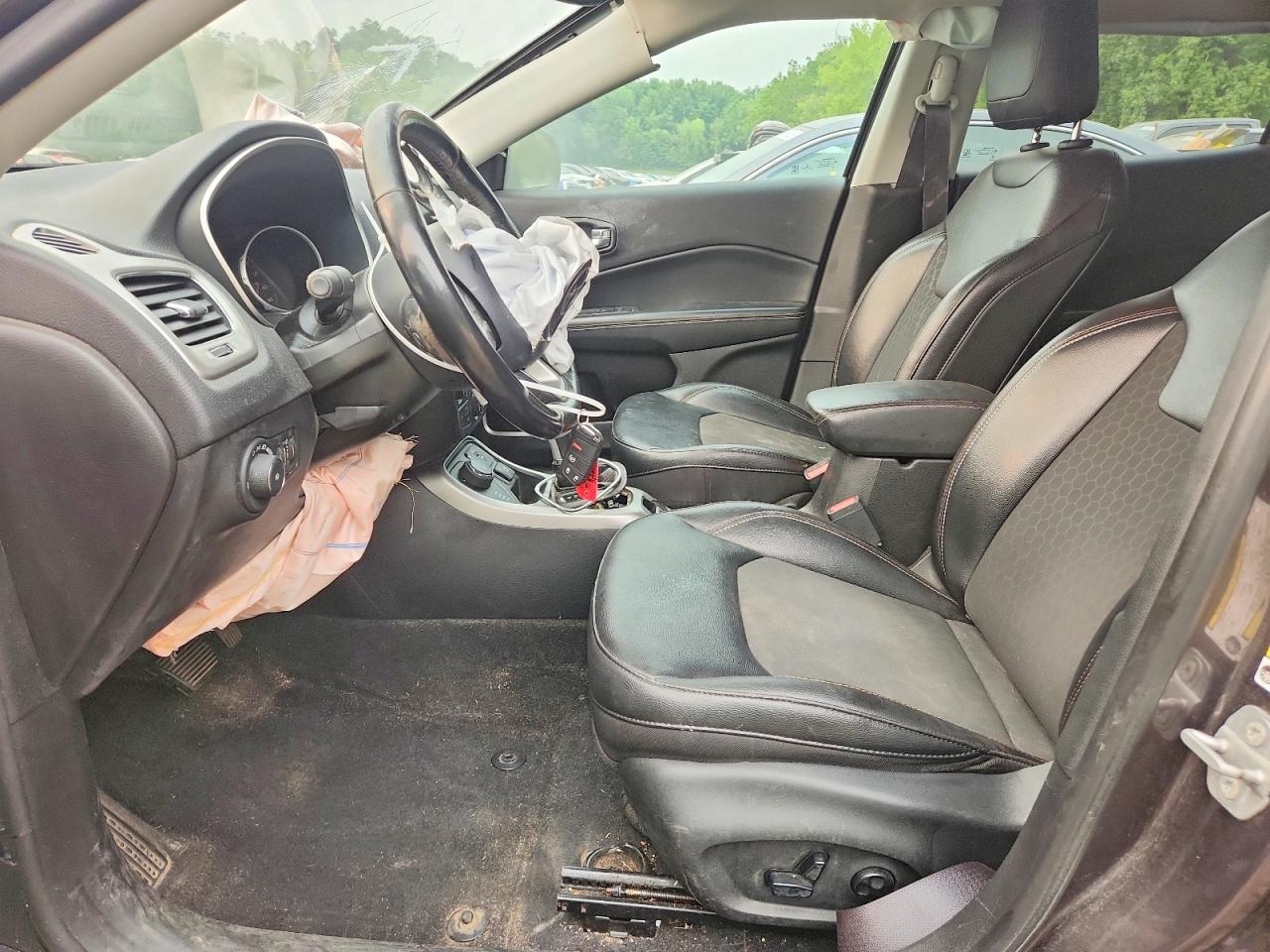 2019 JEEP COMPASS