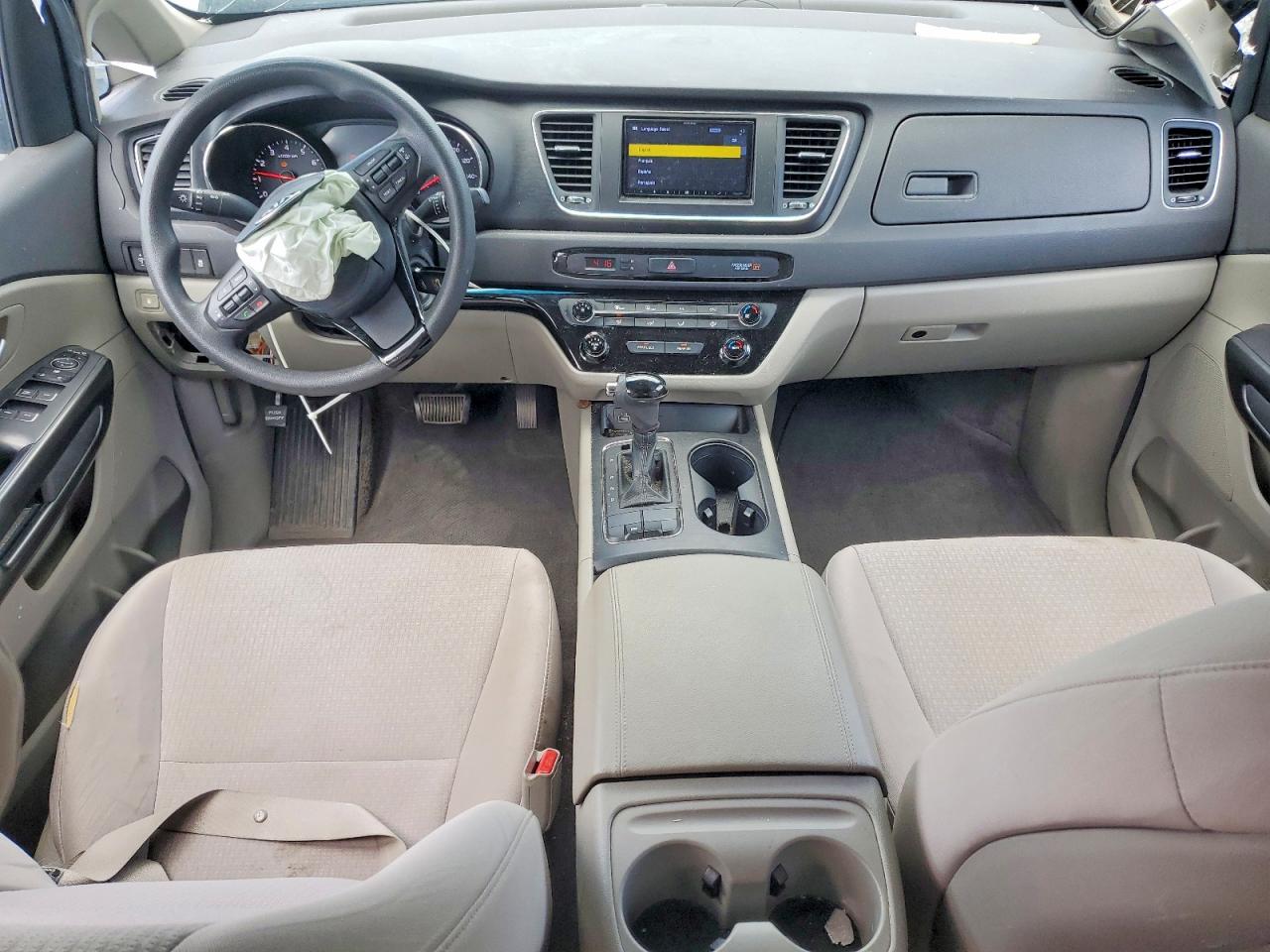 2017 KIA SEDONA LX