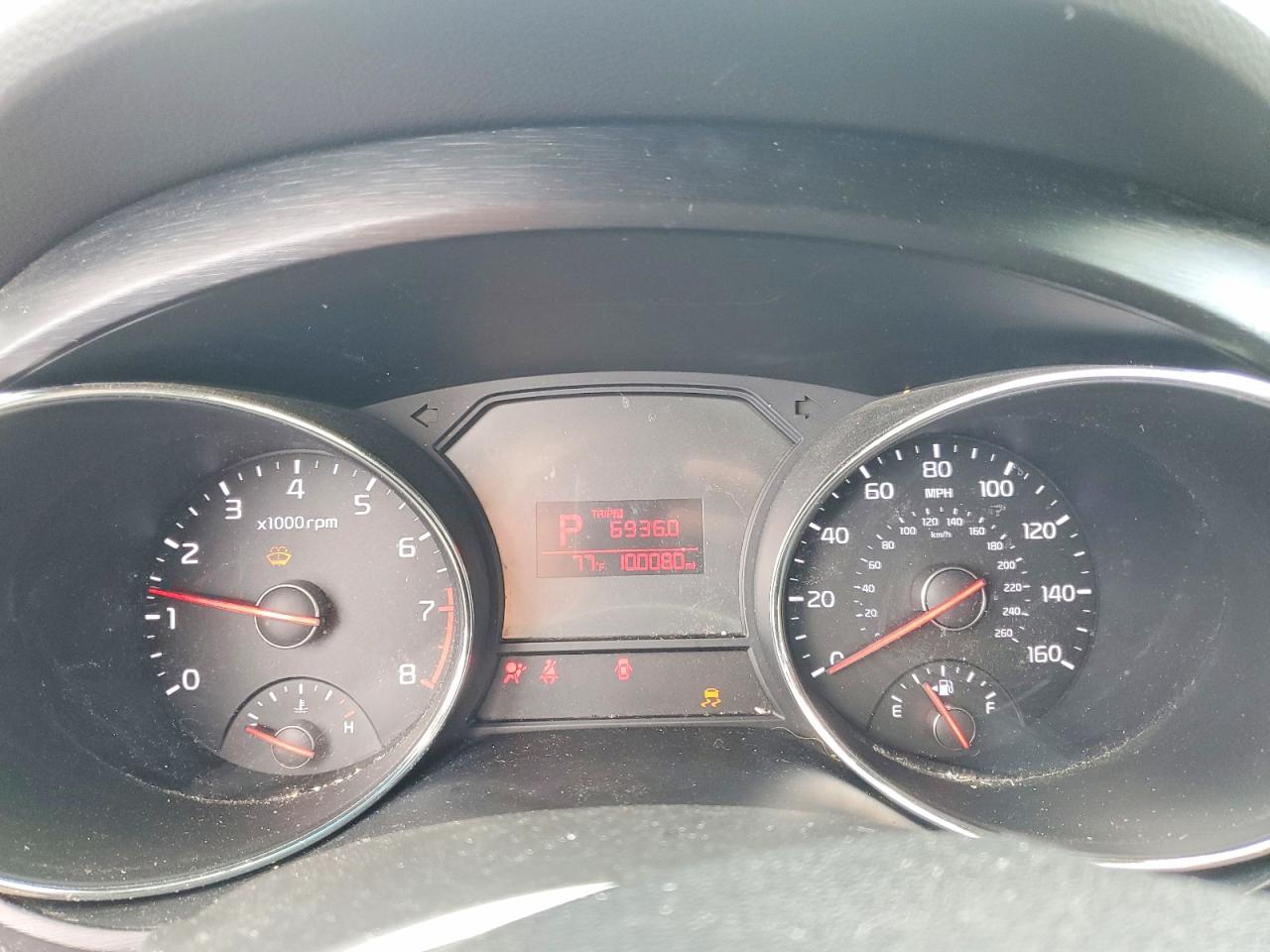 2017 KIA SEDONA LX