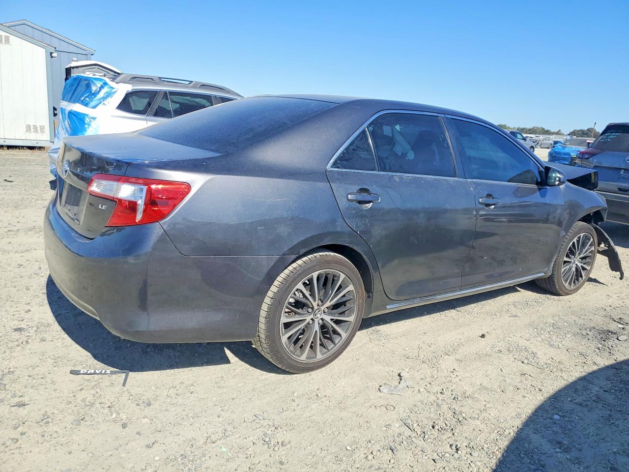 2013 TOYOTA CAMRY