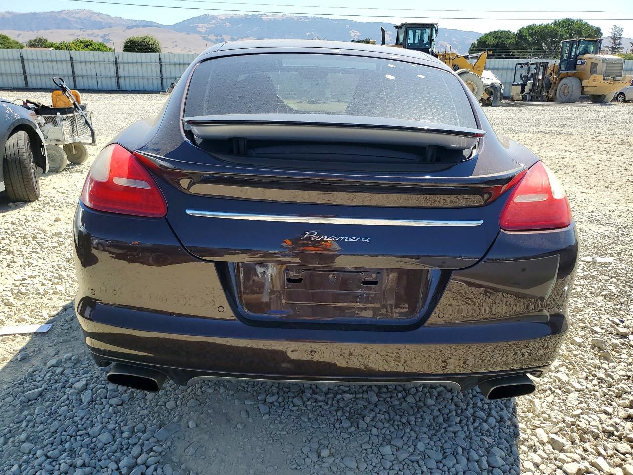 2013 PORSCHE PANAMERA