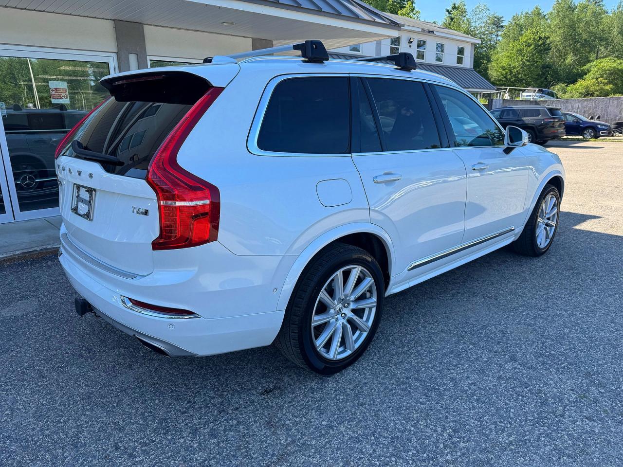 2019 VOLVO XC90