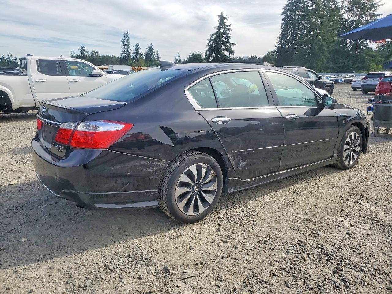 2015 HONDA ACCORD