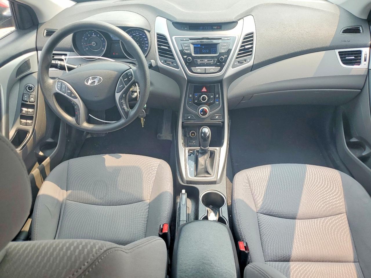 2014 HYUNDAI ELANTRA