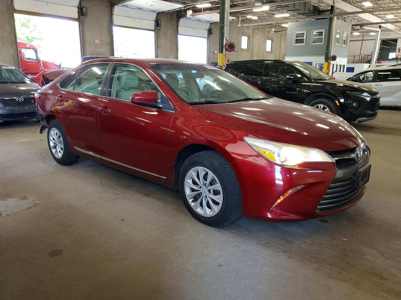 2017 TOYOTA CAMRY