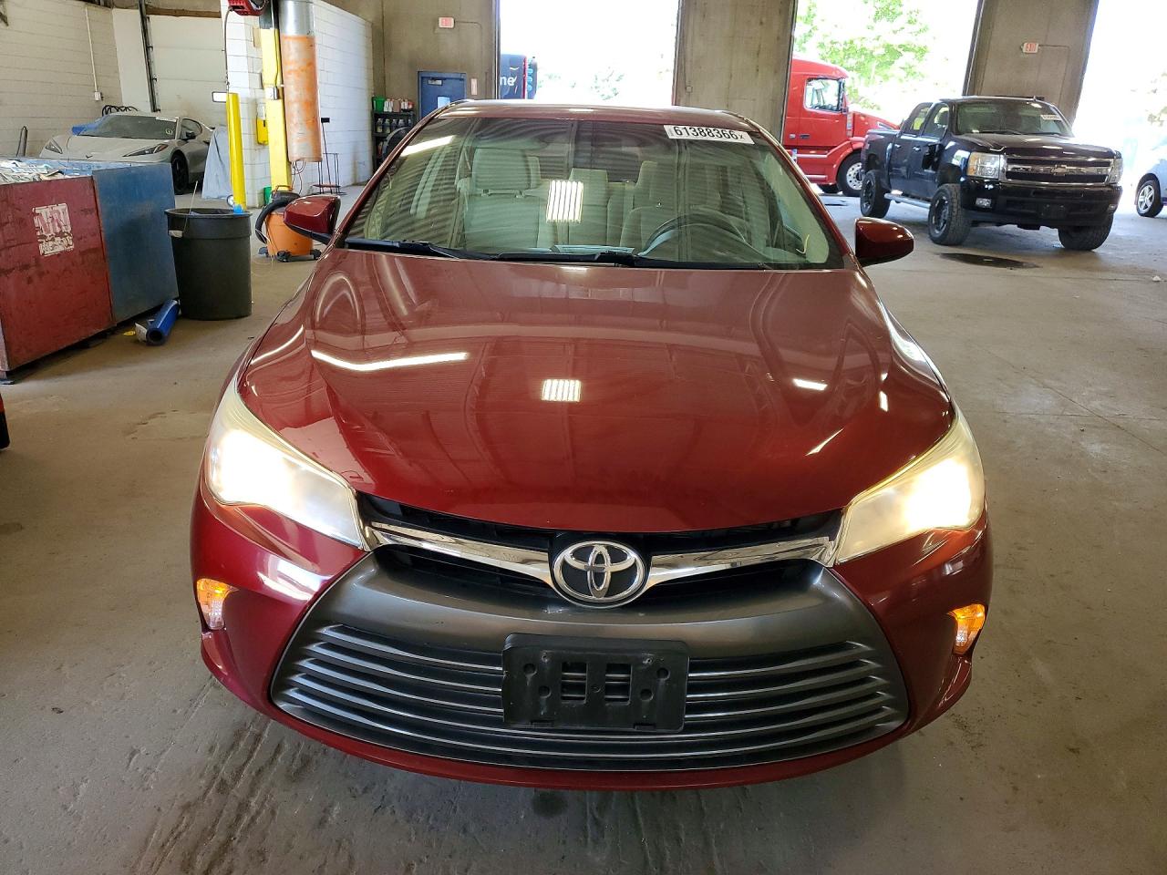 2017 TOYOTA CAMRY