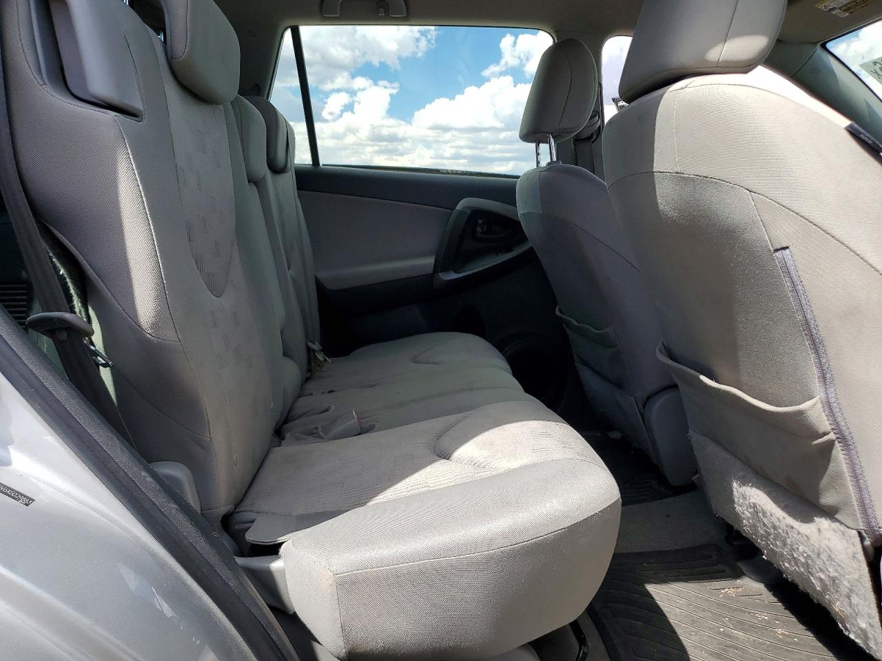 2010 TOYOTA RAV4