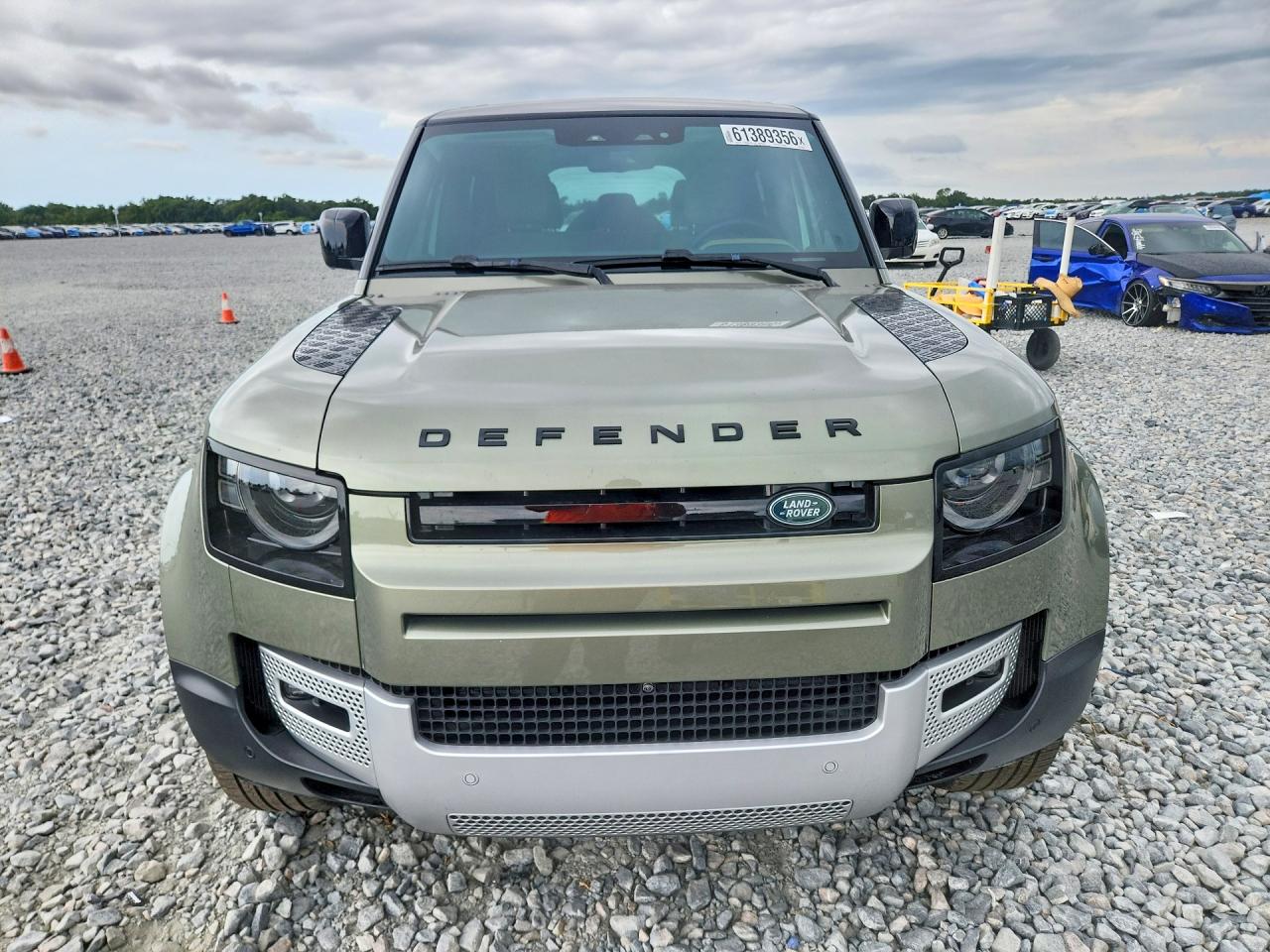 2025 LAND ROVER DEFENDER