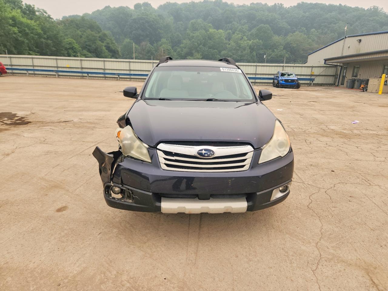 2012 SUBARU OUTBACK