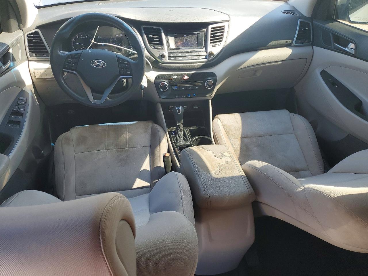 2016 HYUNDAI TUCSON