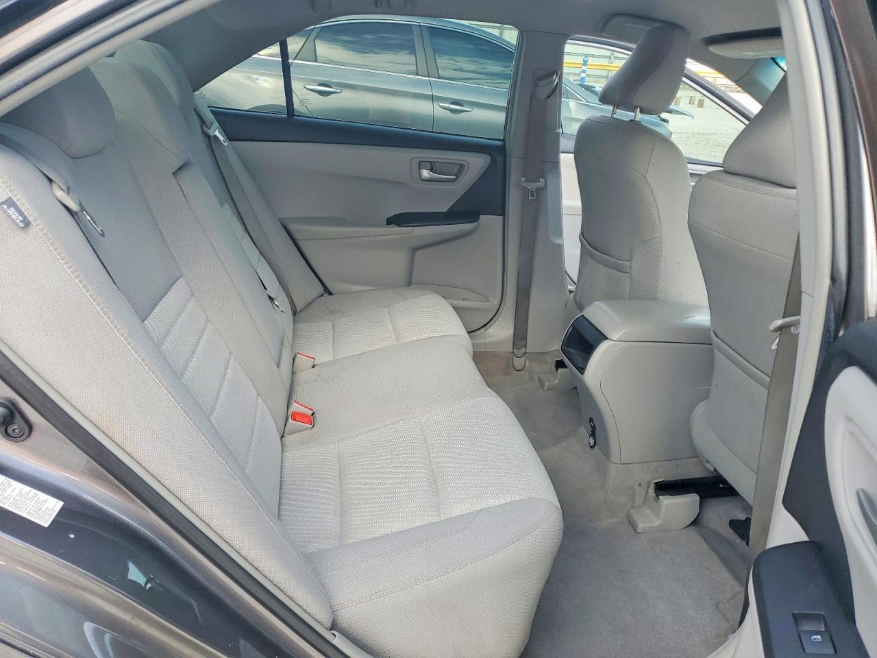 2016 TOYOTA CAMRY