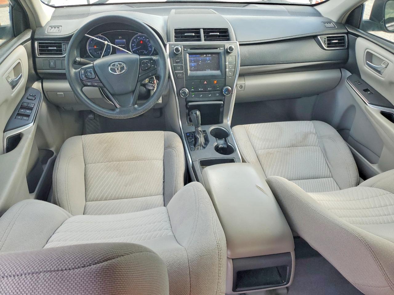 2016 TOYOTA CAMRY