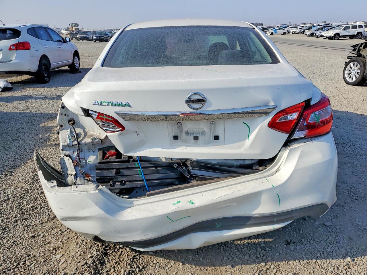 2016 NISSAN ALTIMA