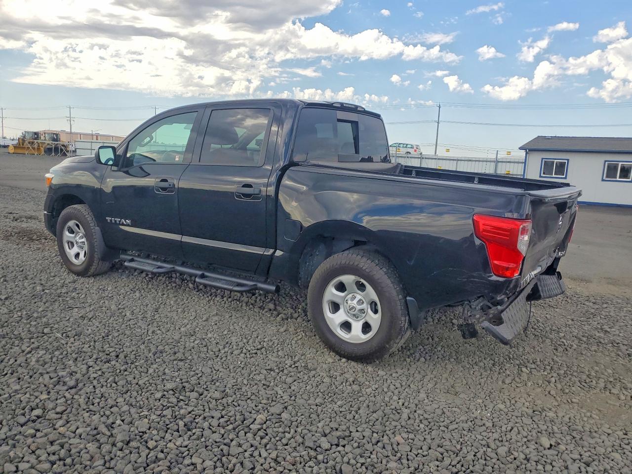 2020 NISSAN TITAN