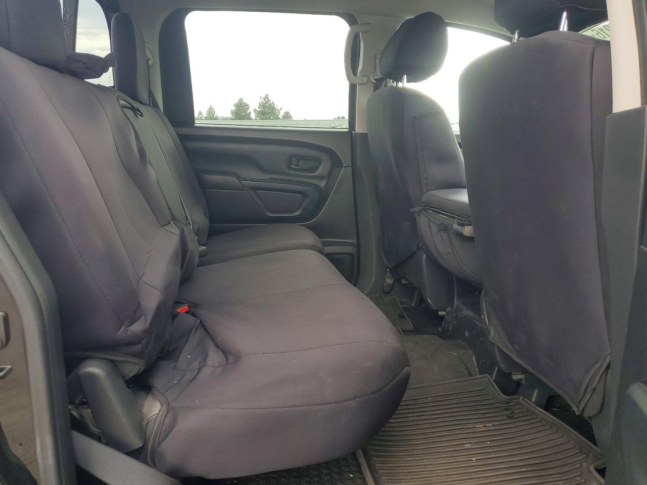 2020 NISSAN TITAN