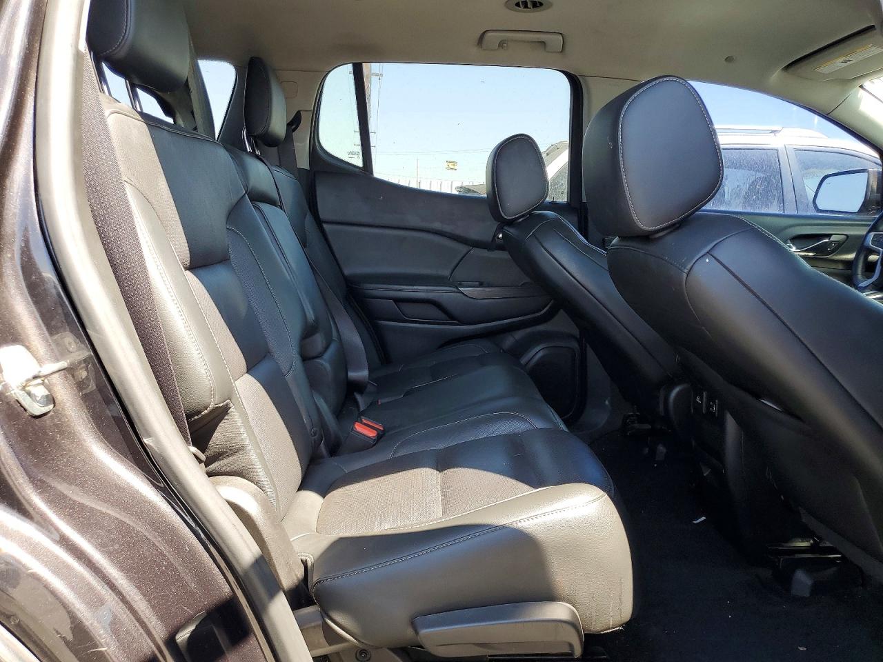 2017 GMC ACADIA