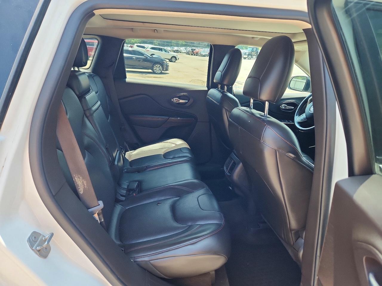 2016 JEEP CHEROKEE