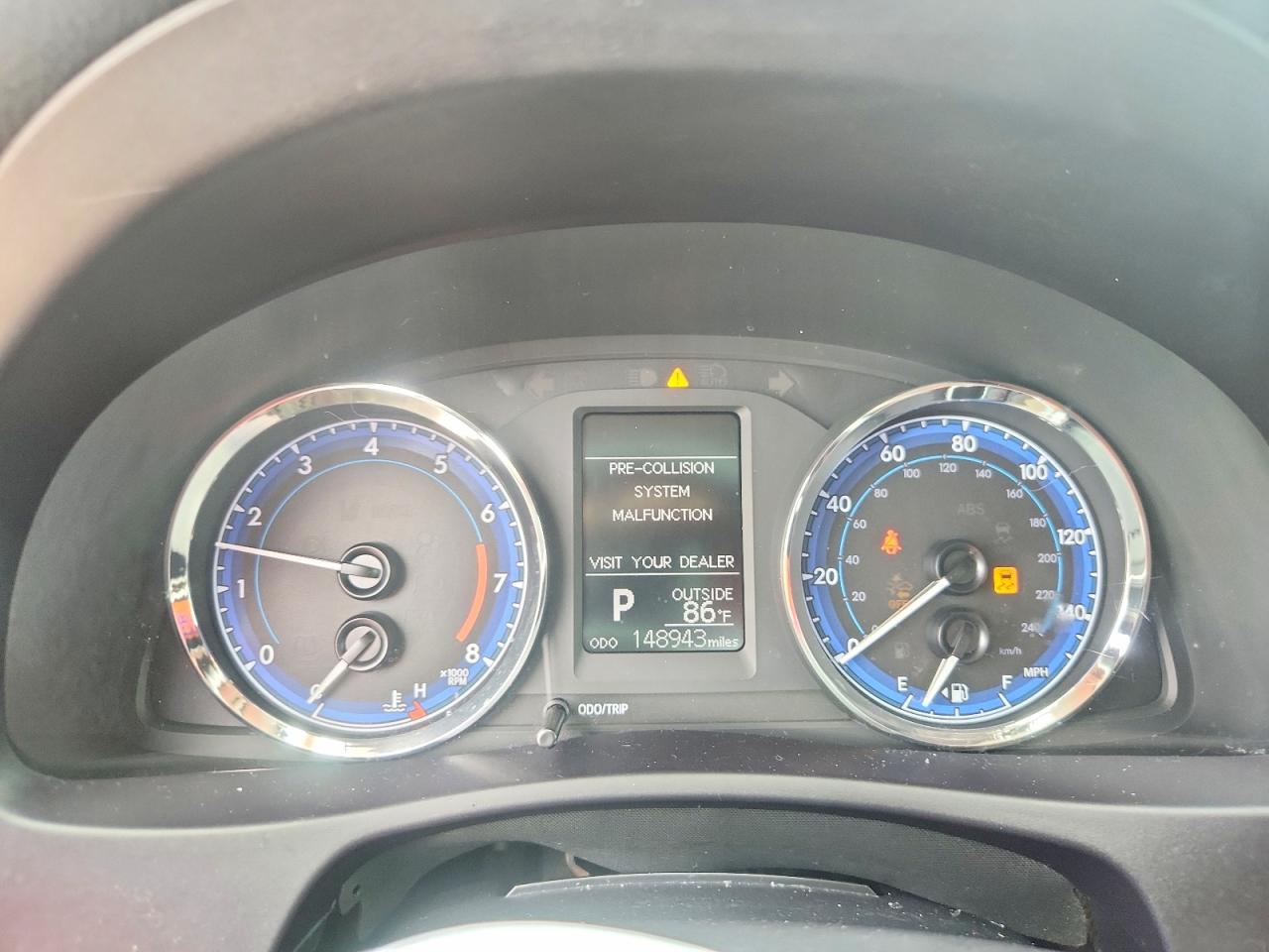 2018 TOYOTA COROLLA