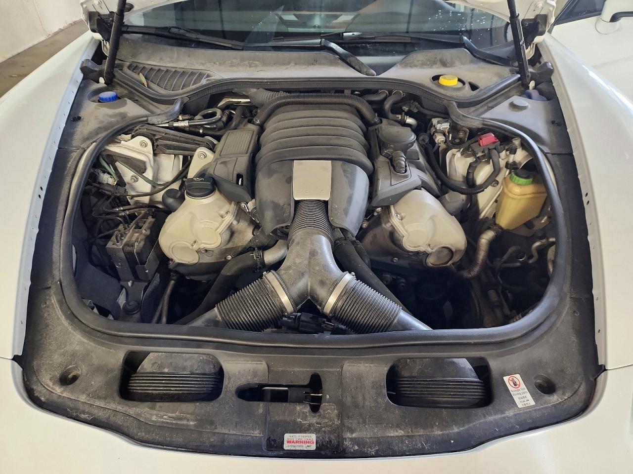2014 PORSCHE PANAMERA