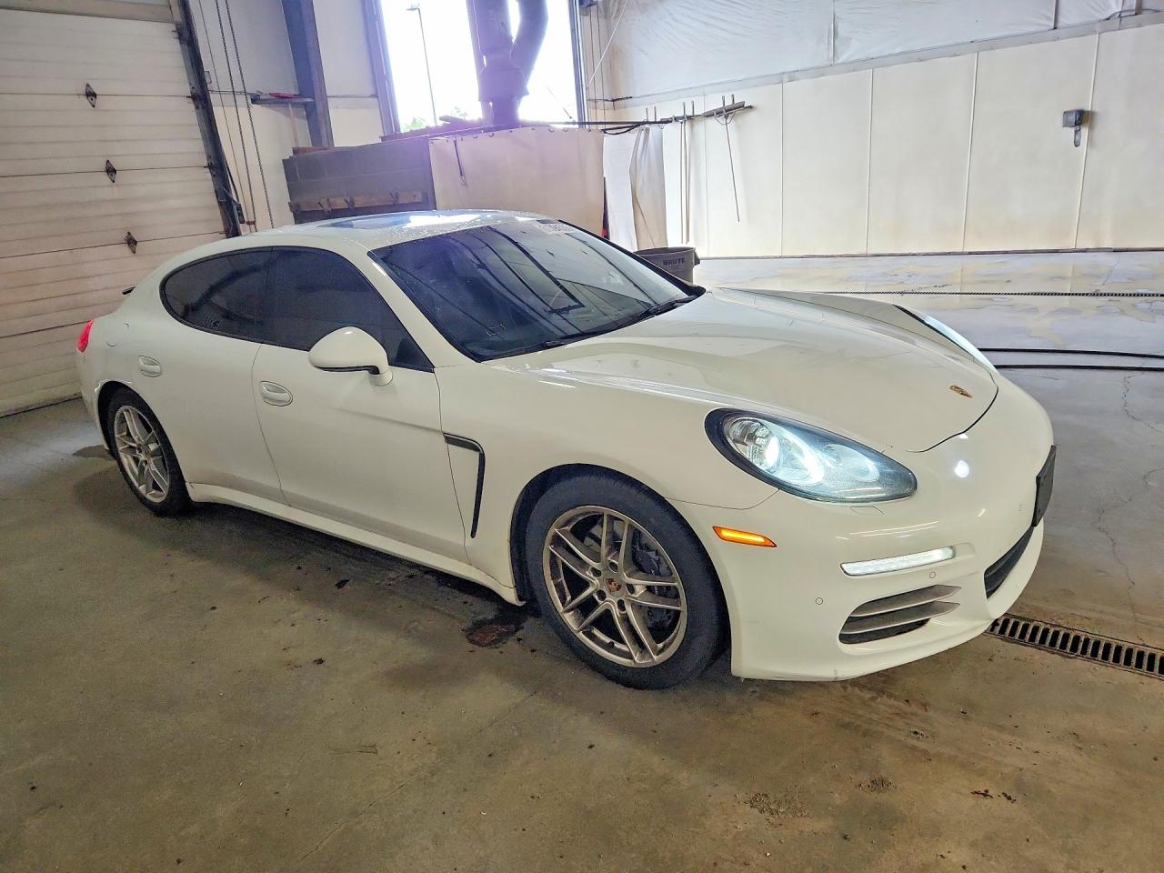 2014 PORSCHE PANAMERA