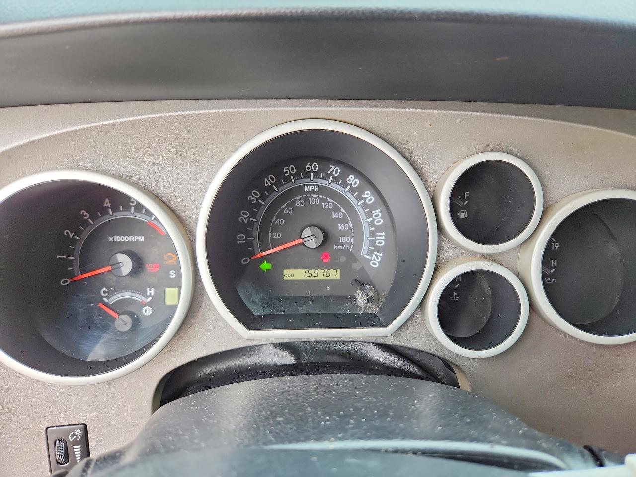 2010 TOYOTA TUNDRA