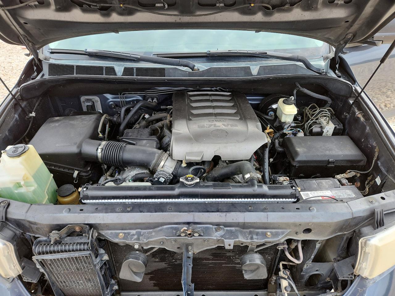 2010 TOYOTA TUNDRA
