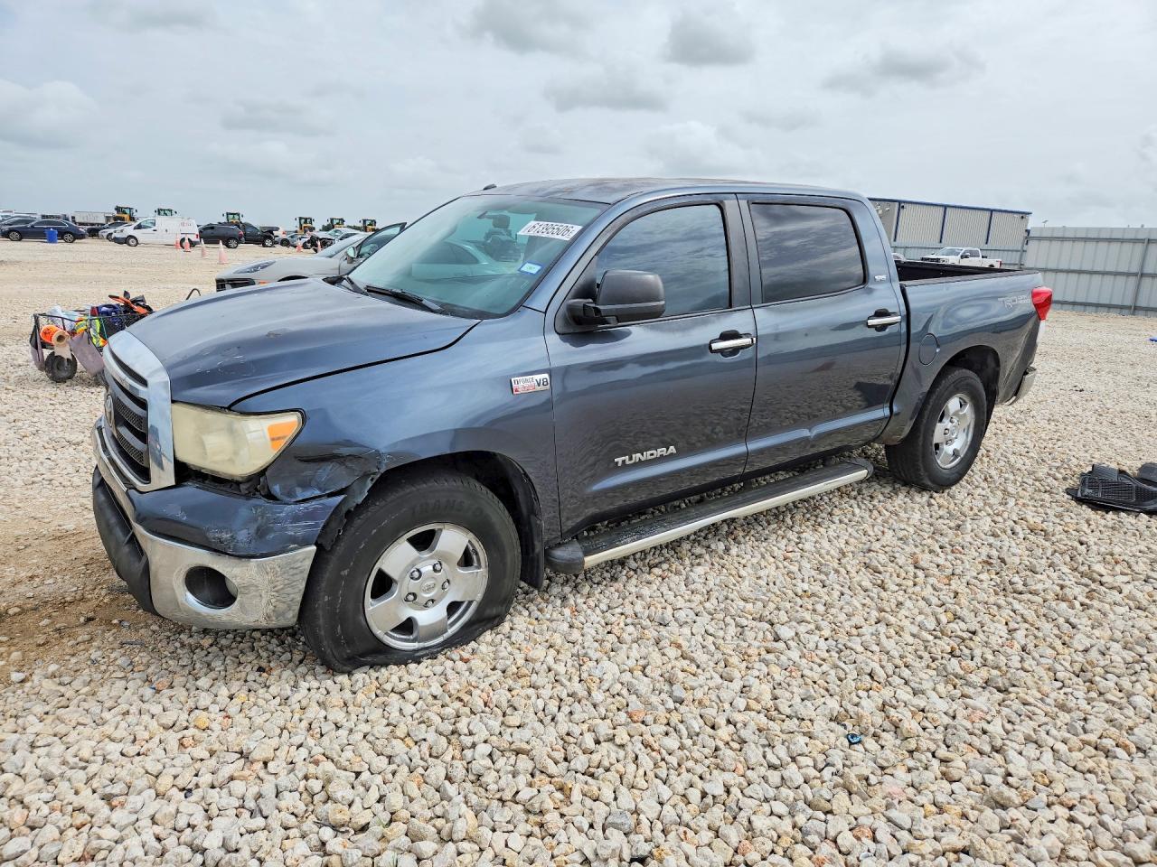 2010 TOYOTA TUNDRA