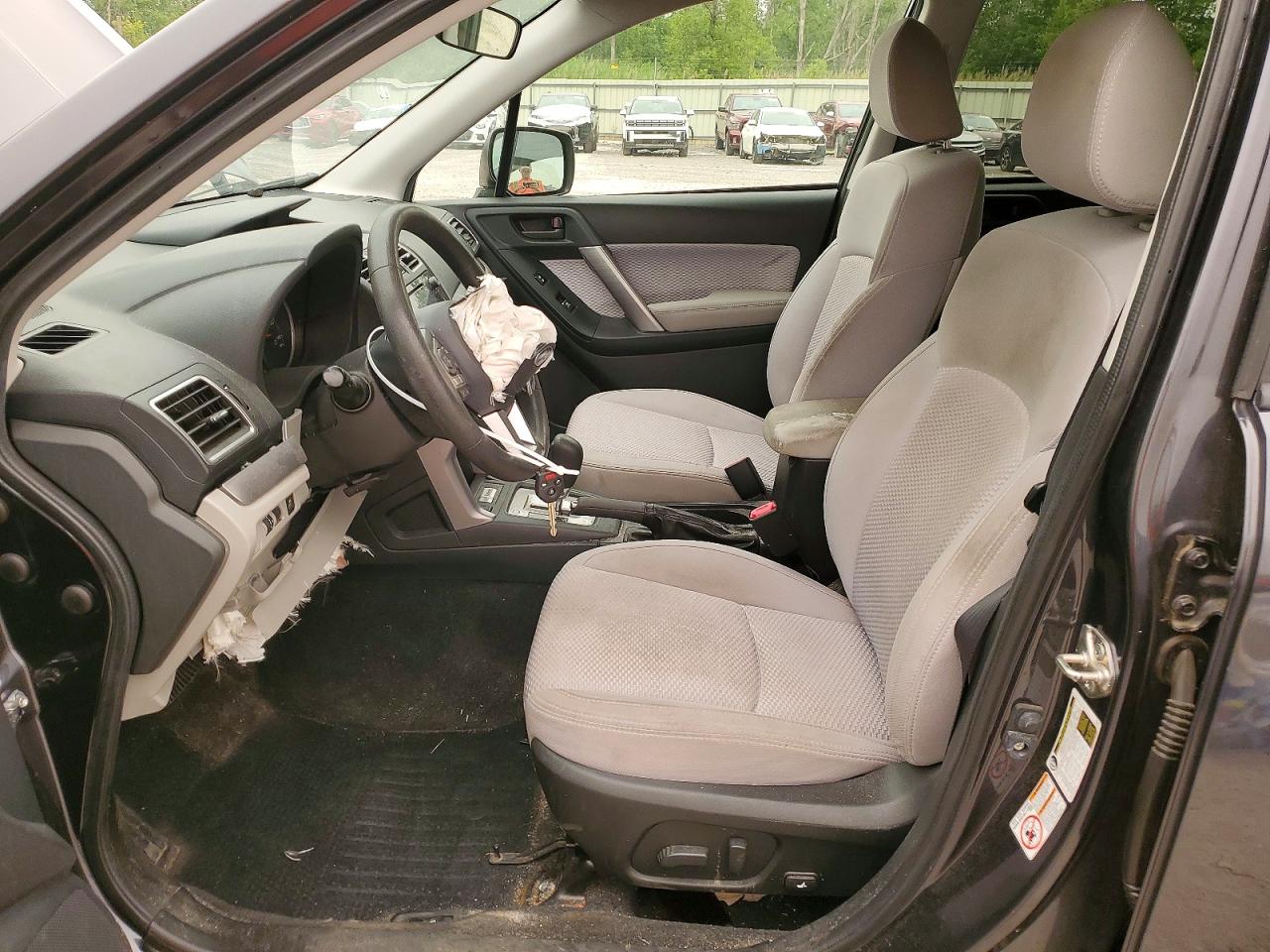2017 SUBARU FORESTER