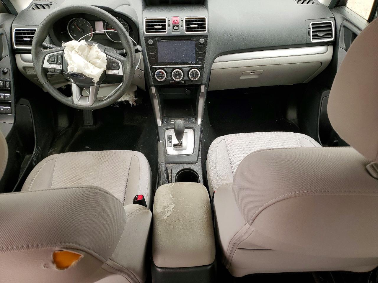 2017 SUBARU FORESTER